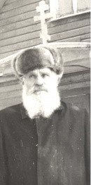 Sentikių šventikas Zotikas Aleksejevas.jpg