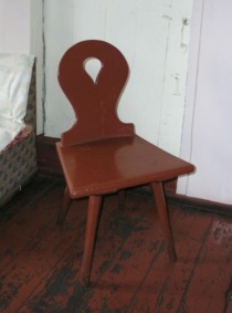 Kėdė_Klėriškėse_2003_m..JPG
