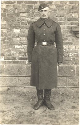 Kazimieras Brazauskas (1906–1997) Lietuvos kariuomenėje (1927 m. gegužės 15 d.).jpg