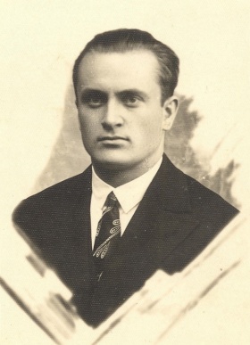 Kazimieras Brazauskas (1906–1997) 1930 m. (1).jpg