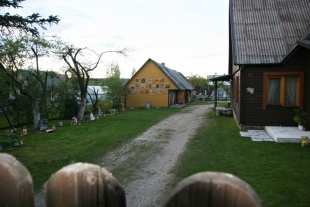 Janinos ir Juozo Sadauskų sodyba. Pravieniškės I.jpg