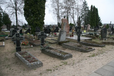 Lietuvos nepriklausomybės kovų savanorių kapai Žiežmarių kapinėse.JPG